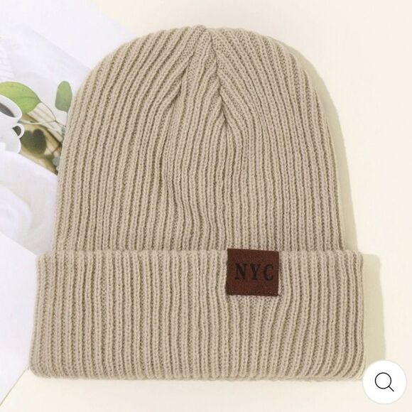NEW NYC Tan Knitted Hat Beanie - Picture 1 of 5